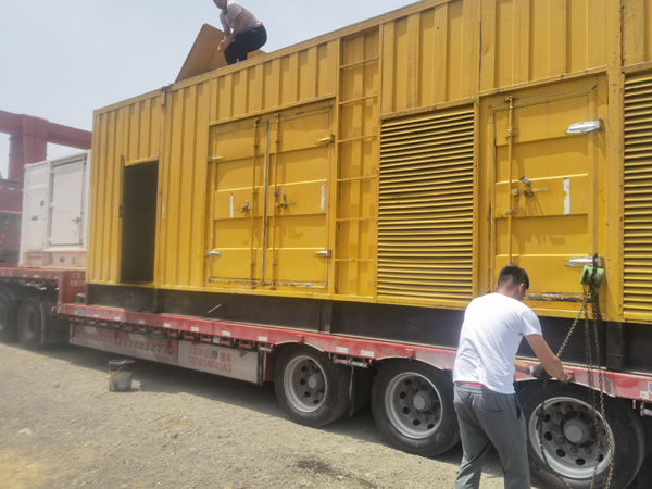兖州发电机出租100KW发电机需要什么规格的电缆线？